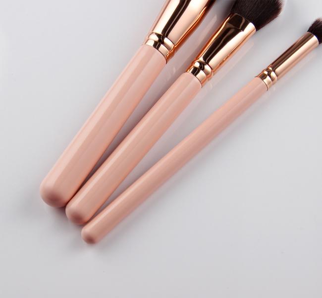 Full Ultimate Vegan Synthetic Makeup Brush Set OEM For Professionals