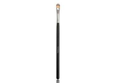 High Quality Small Makeup Concealer Brush With Matte Black Wood Handle