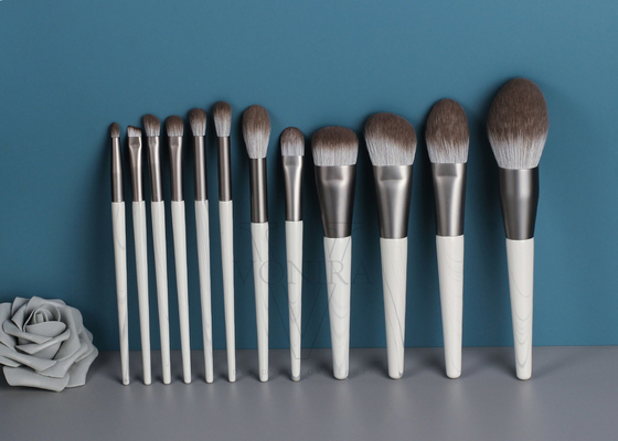 Vonira New Arrival Biodegradable Corn fiber Makeup Powder Brush With Grey Aluminum Ferrule Eco Freindly Wooden Handle