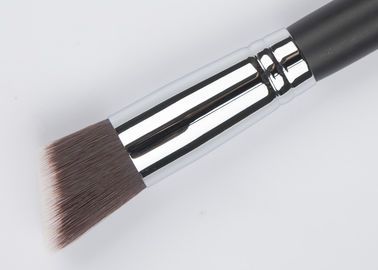 Fashion Angled Bake Kabuki Brush With Soft And Flexible Natural Fiber