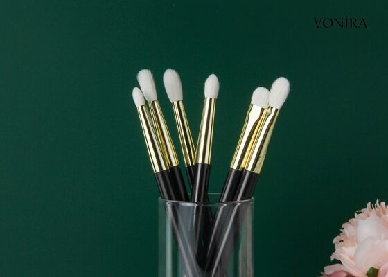 Vonira Custom Wholesales Natural White Goat Hair Flat Dark Brown Handle Large Eyeshadow Blending Makeup Brush